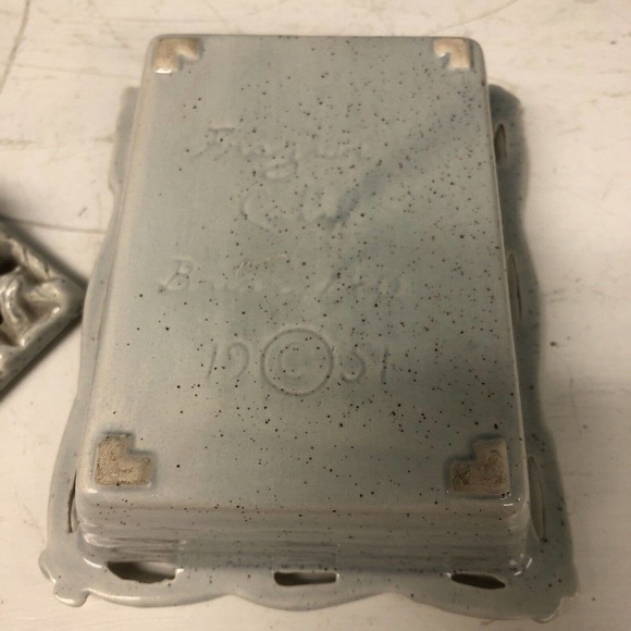 Vtg 1951 Frazier California Pottery Briar Weave Trinket Box W/ Roses 6” X 5” - Picture 6 of 7